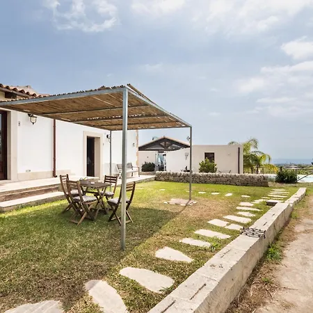 Alle Riserve Cavagrande Alloggio per agriturismo Avola