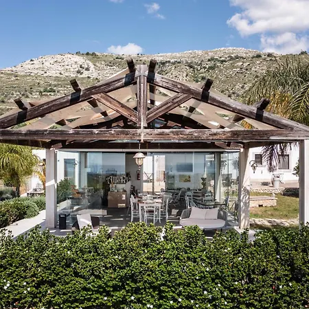 Alloggio per agriturismo Alle Riserve Cavagrande Avola