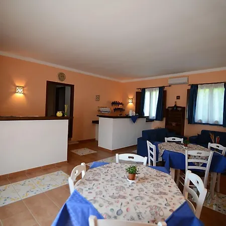 Lantgård Alle Riserve Cavagrande Avola