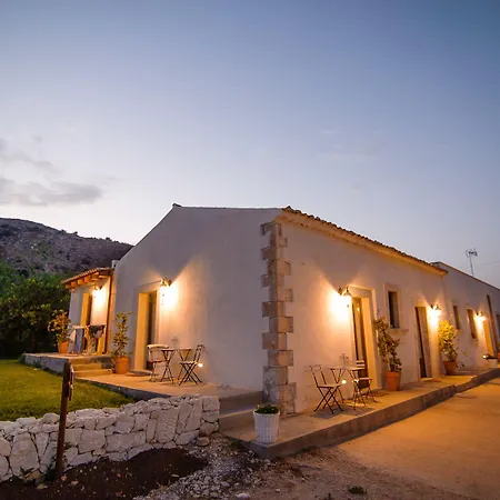 Alle Riserve Cavagrande Lantgård *