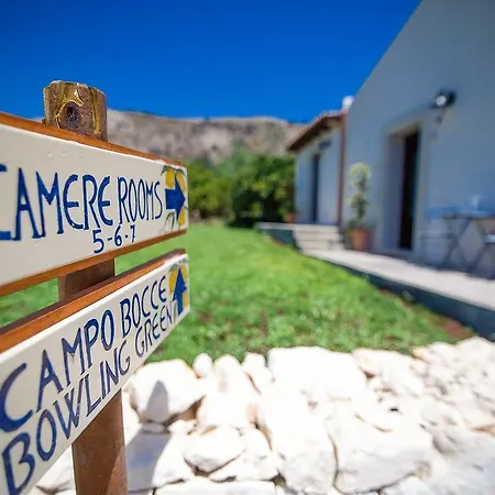 Alloggio per agriturismo Alle Riserve Cavagrande